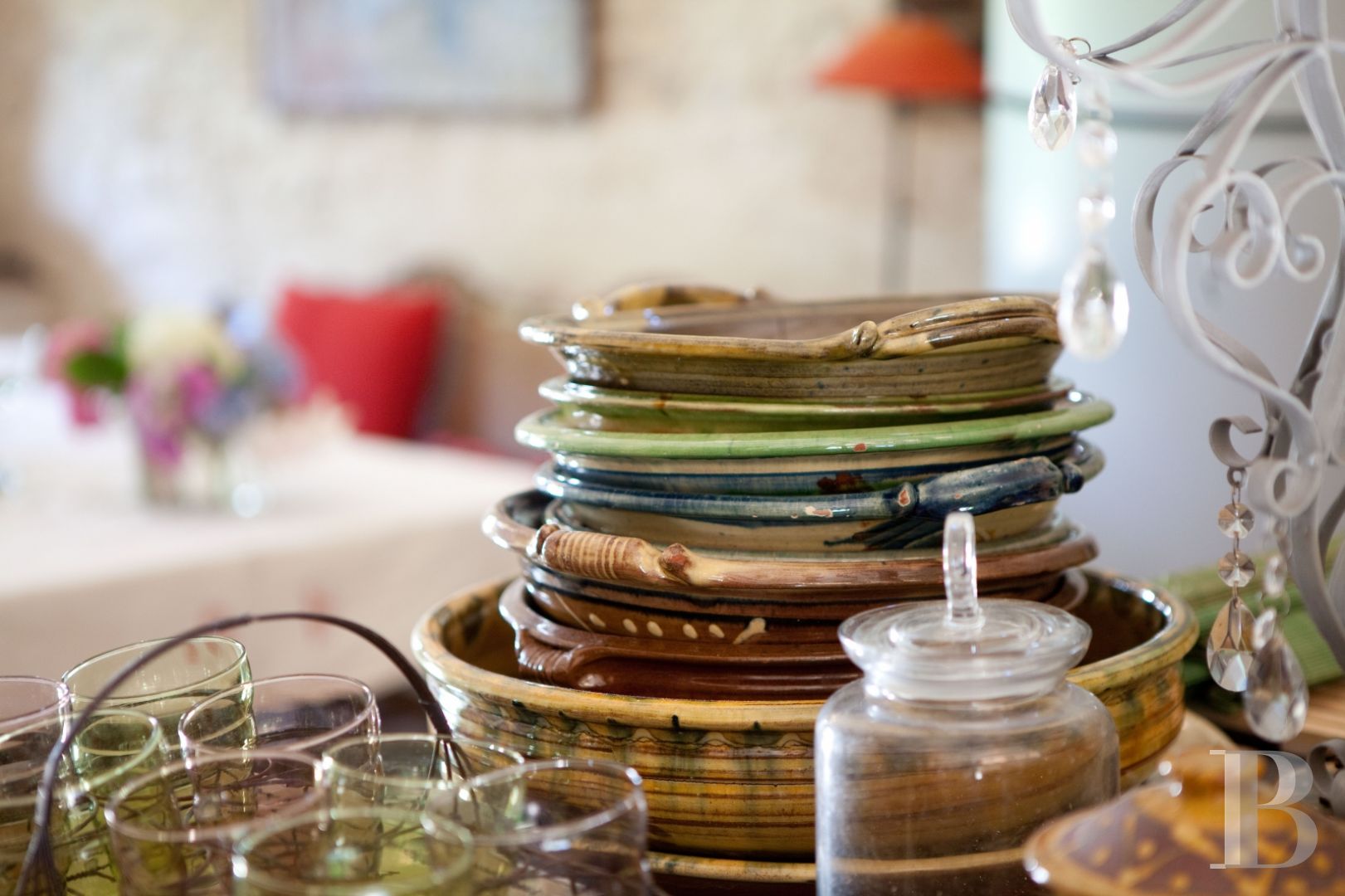En Bourgogne du sud, à équidistance de Dijon, Genève et Lyon,  une ancienne ferme transformée en maison et table d’hôtes de grand charme - photo  n°27