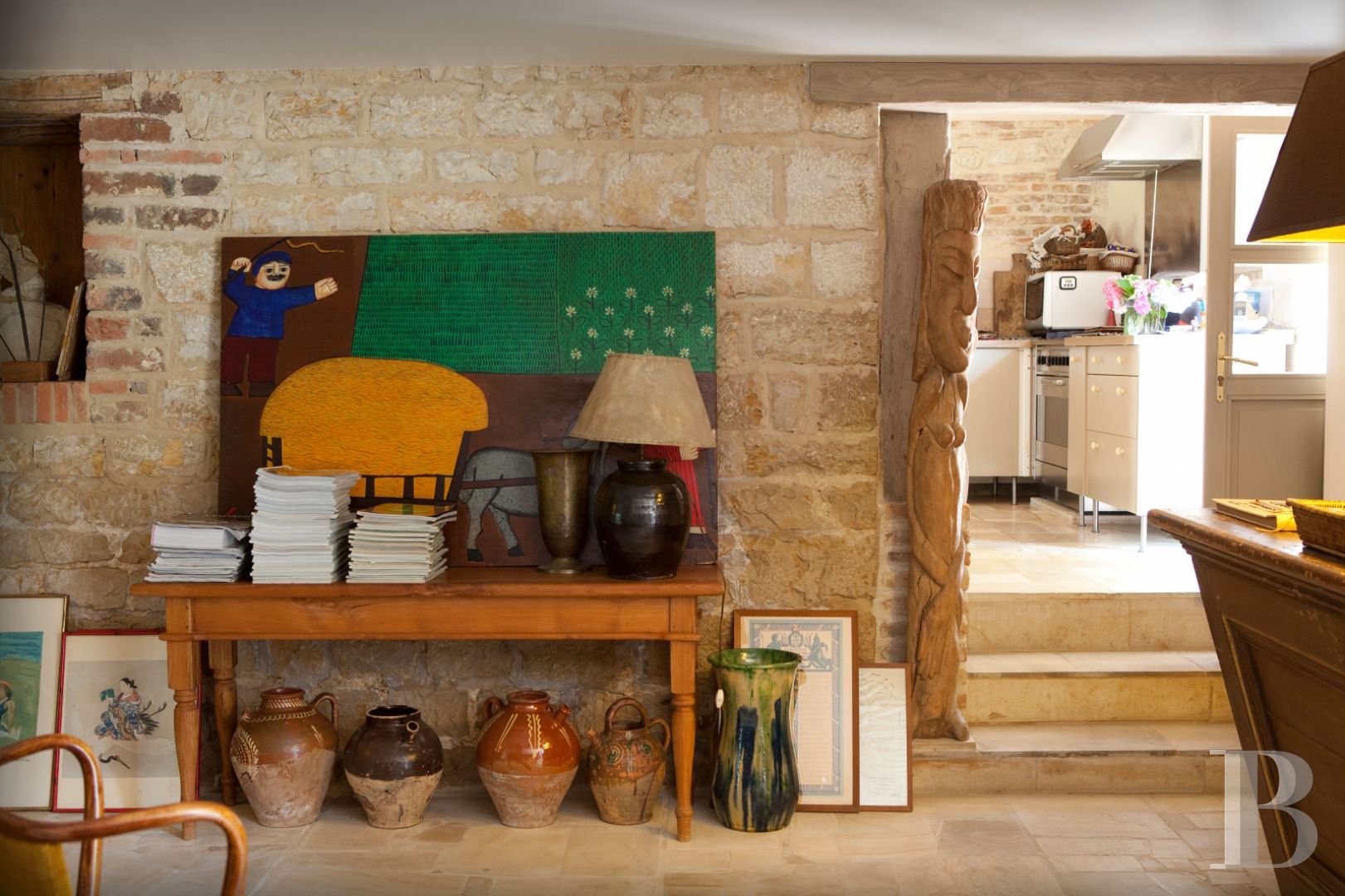 En Bourgogne du sud, à équidistance de Dijon, Genève et Lyon,  une ancienne ferme transformée en maison et table d’hôtes de grand charme - photo  n°28