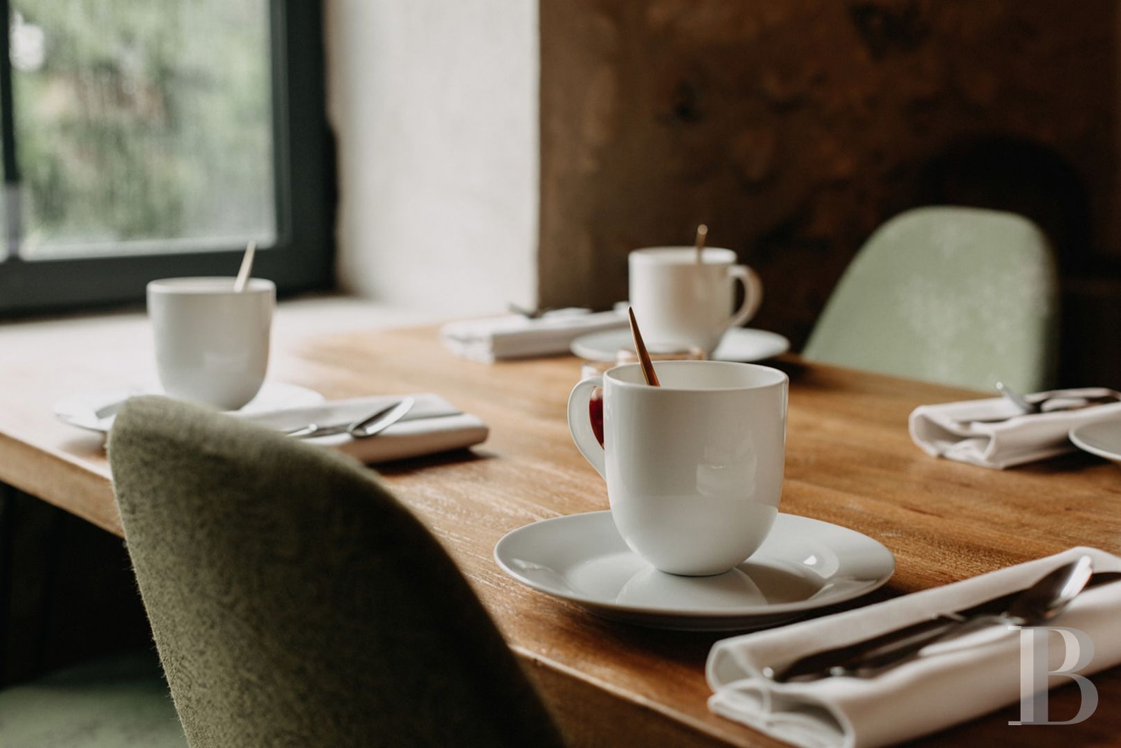 A former tithe barn in Giverny, the birthplace of Impressionism, that hosted painters and artists  - photo  n°13