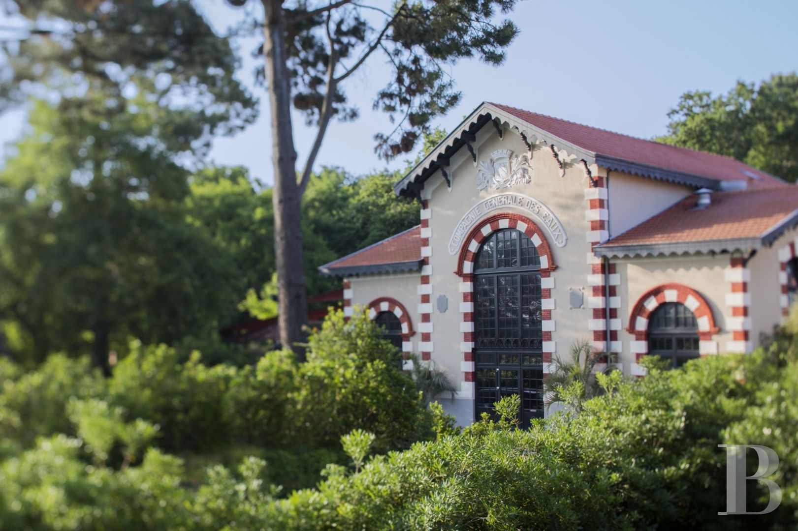 A former 19th century factory transformed into a hotel and restaurant on the heights of Arcachon - photo  n°1