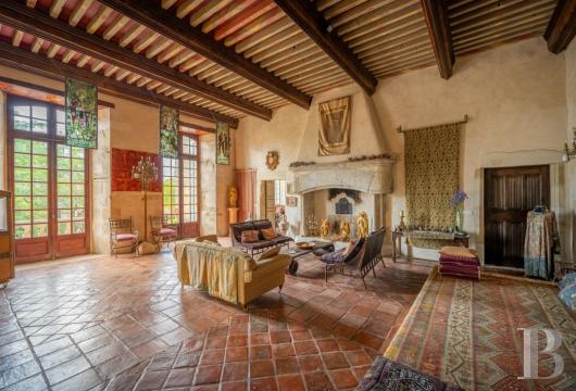 chateaux for sale France midi pyrenees   - 9