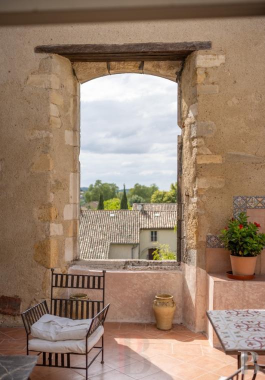 chateaux for sale France midi pyrenees   - 17