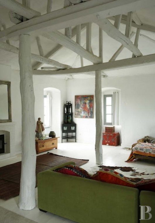 A place of worship that has become a creative hub just twenty minutes from Bastia on the way to Saint-Florent - photo  n°18