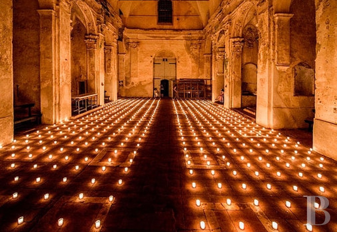 A place of worship that has become a creative hub just twenty minutes from Bastia on the way to Saint-Florent - photo  n°17