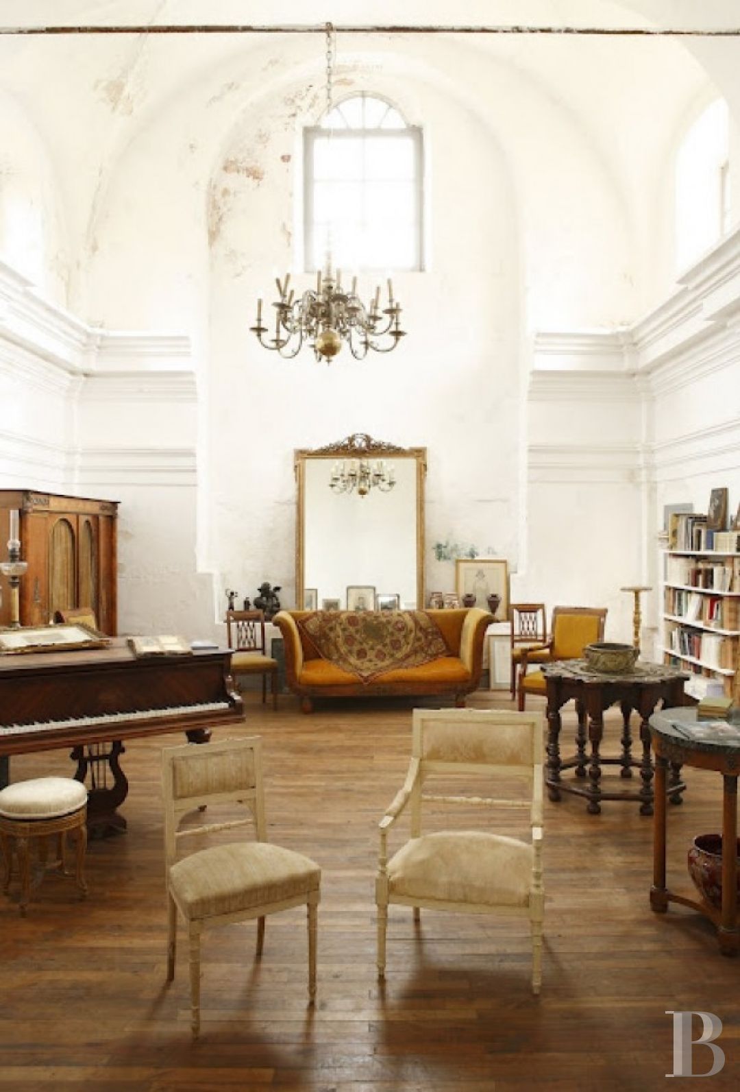 A place of worship that has become a creative hub just twenty minutes from Bastia on the way to Saint-Florent - photo  n°17