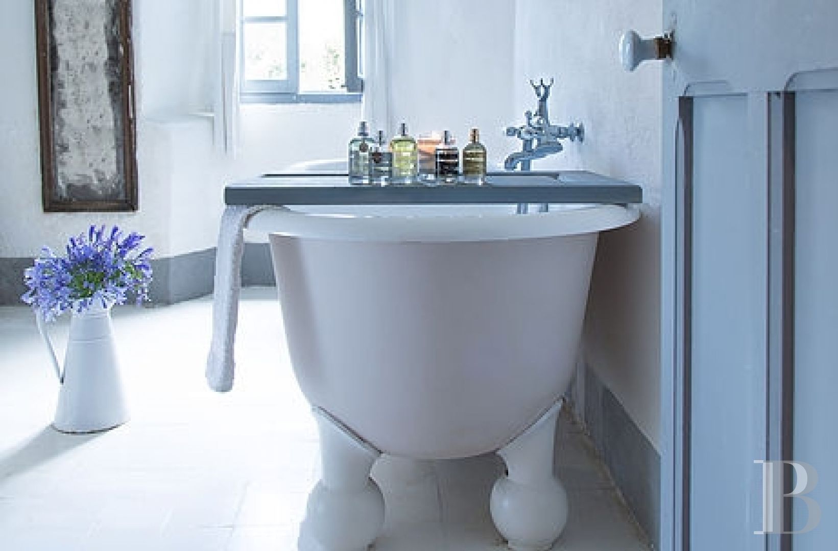 À vingt minutes de Bastia, sur la route de Saint-Florent, un lieu de culte devenu source de création - photo  n°22