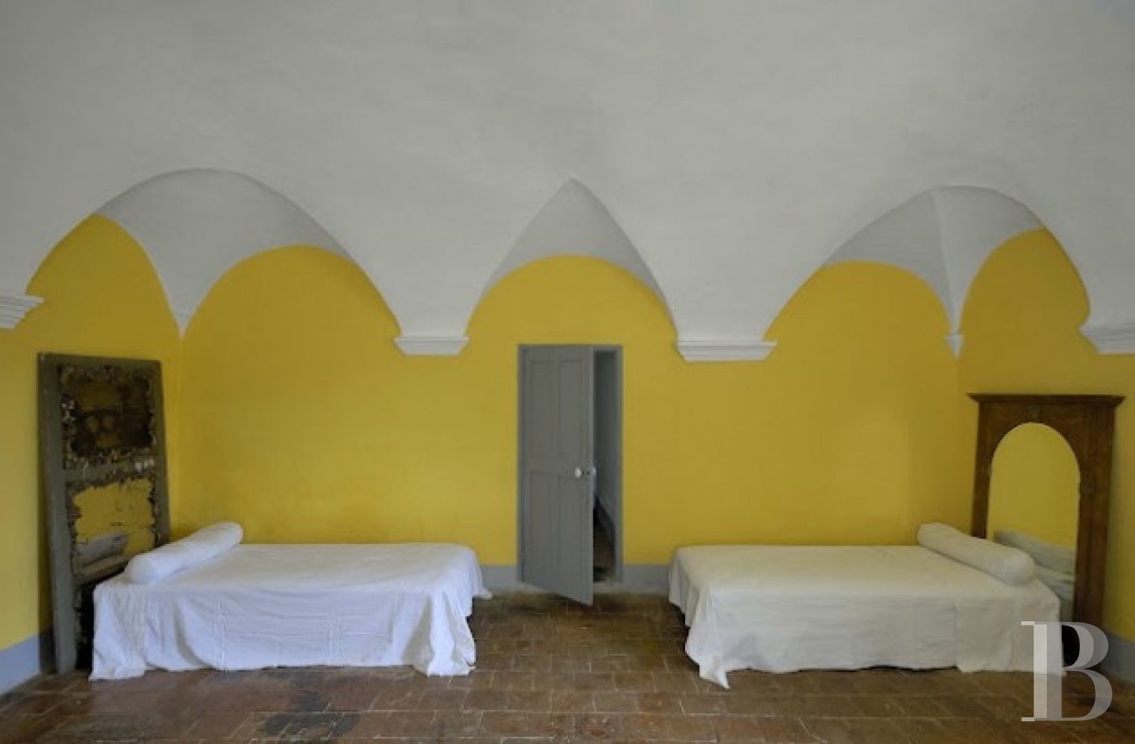 A place of worship that has become a creative hub just twenty minutes from Bastia on the way to Saint-Florent - photo  n°20