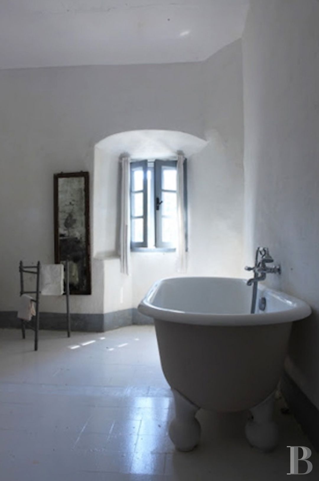 A place of worship that has become a creative hub just twenty minutes from Bastia on the way to Saint-Florent - photo  n°19