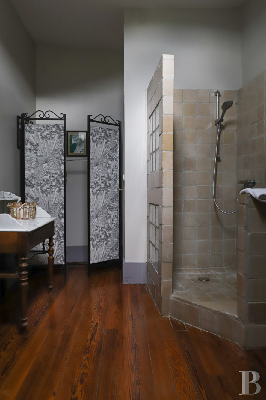 A wine estate and 16th century chateau  in the heart of Burgundy and the Auxey-Duresses vineyards - photo  n°23