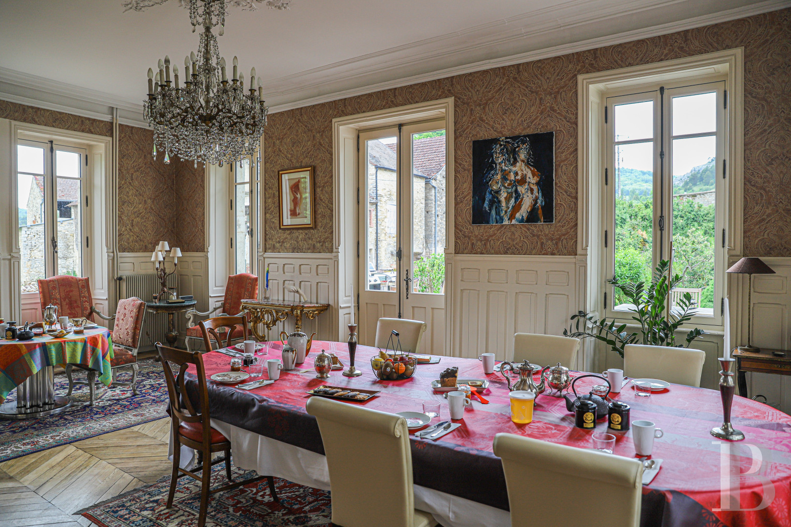 A wine estate and 16th century chateau  in the heart of Burgundy and the Auxey-Duresses vineyards - photo  n°33