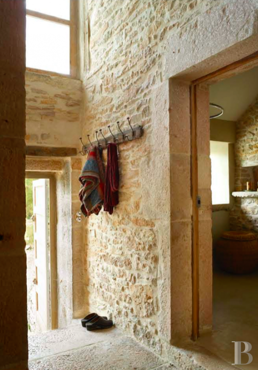 Au cœur des célèbres vignobles de la Bourgogne, maison-refuge entre Beaune et Mercurey,  pour une parfaite reconnexion avec les joies de la campagne - photo  n°3