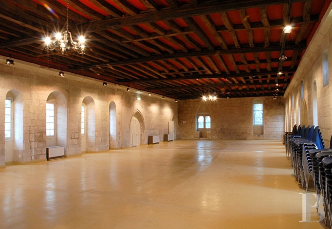 A royal Abbey classified as a historic monument in the Oise Regional Nature Park on the outskirts of Pontpoint and Pont-Ste-Maxence - photo  n°17