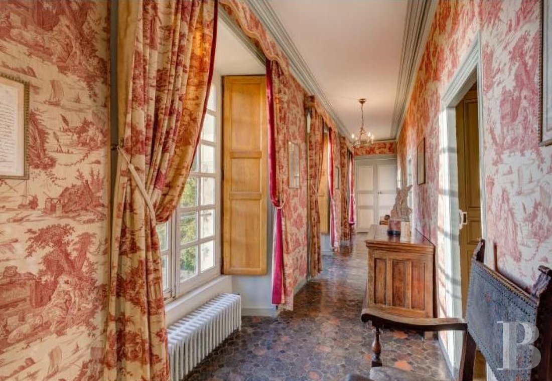 A 17th century chateau near the landing beaches on the Contentin peninsula - photo  n°10