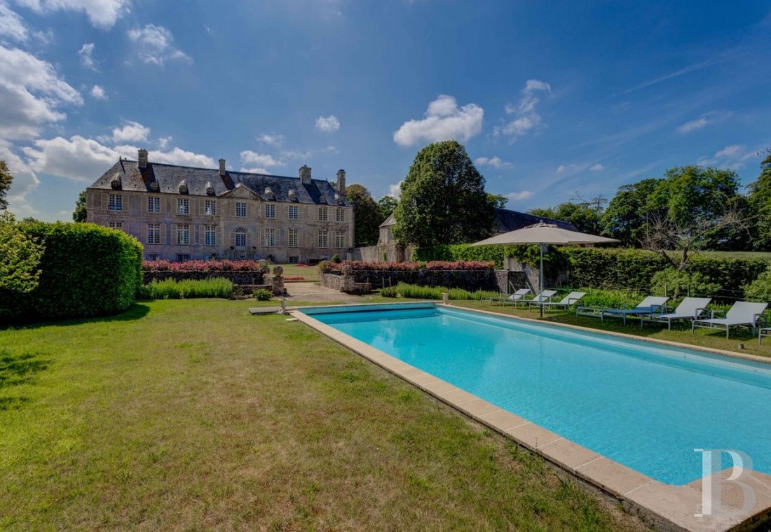 A 17th century chateau near the landing beaches on the Contentin peninsula - photo  n°3