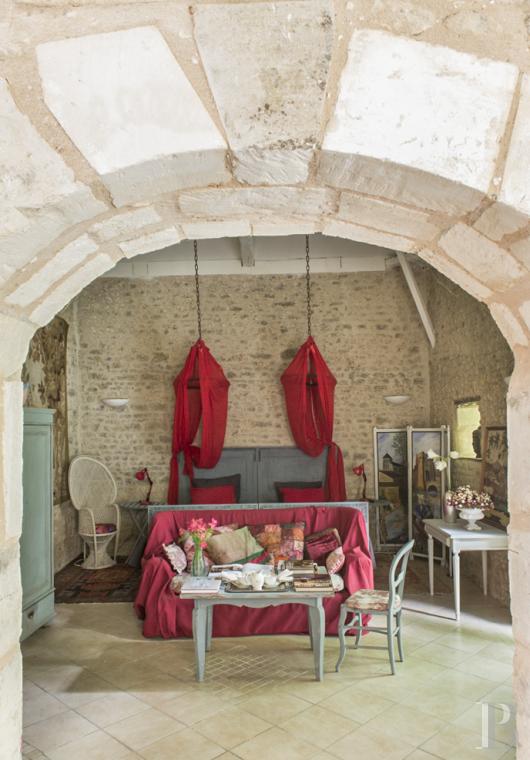 residences and character houses france poitou charentes   - 12