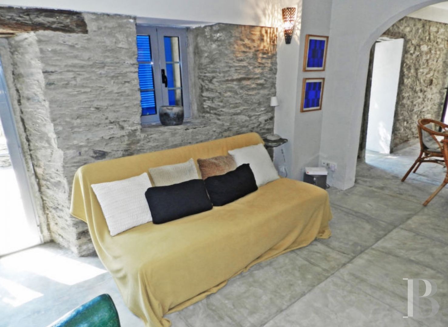 Dans les collines du pittoresque village de Nonza, une maison toute simple posée comme une vigie - photo  n°21