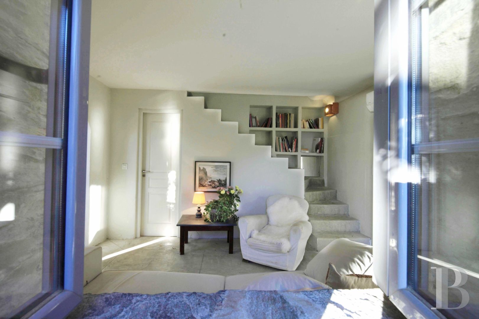 Dans les collines du pittoresque village de Nonza, une maison toute simple posée comme une vigie - photo  n°18