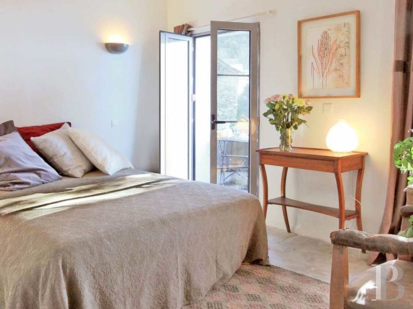 Dans les collines du pittoresque village de Nonza, une maison toute simple posée comme une vigie - photo  n°22