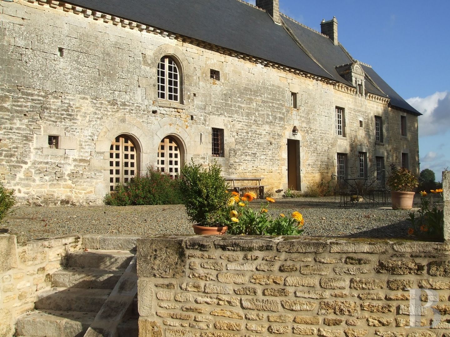 Au pays des faluns, sur la route de Dinan,  un chaleureux manoir ancré au bord d’une rivière - photo  n°4