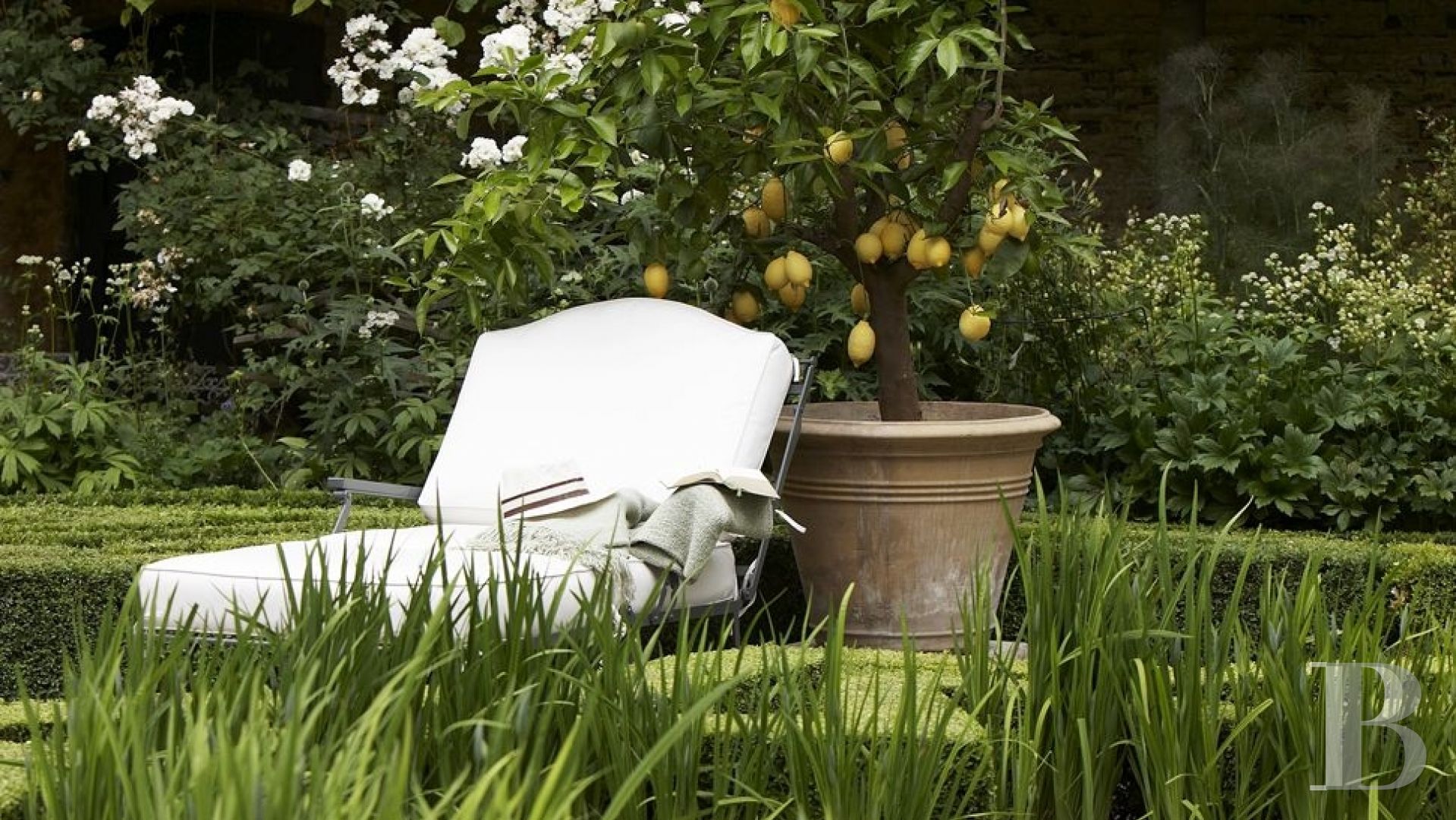 Non loin de la Lys célébrée par les poètes, un remarquable hôtel particulier gantois  - photo  n°2