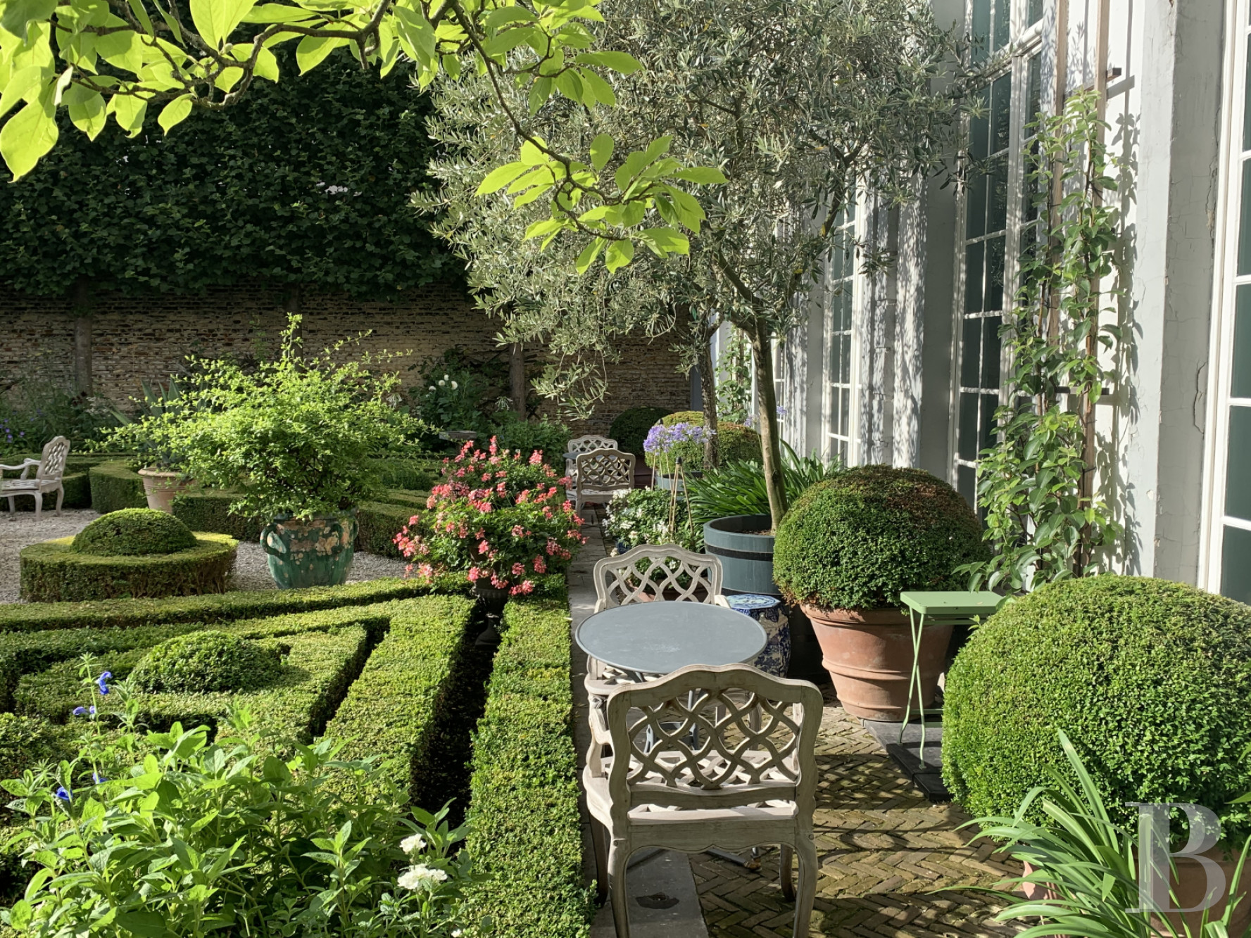 Non loin de la Lys célébrée par les poètes, un remarquable hôtel particulier gantois  - photo  n°43