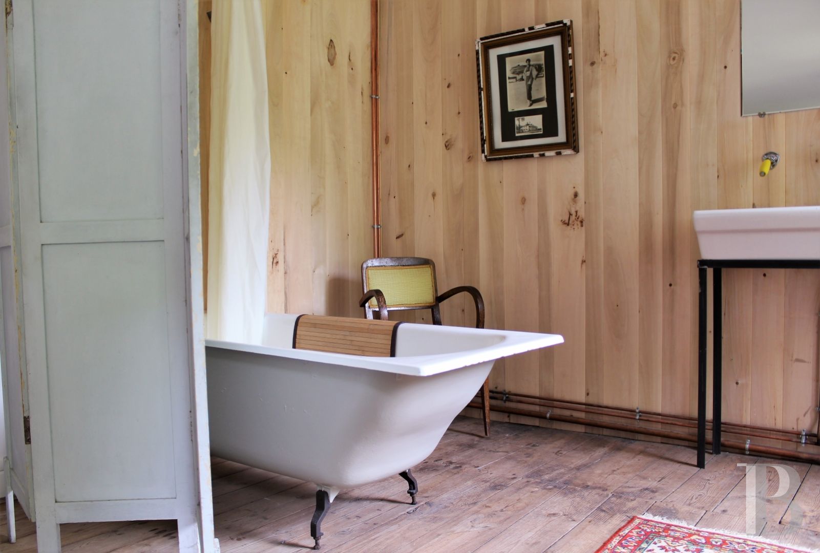 A revived hotel in the heart of Aubrac, on the way to Saint Jacques de Compostelle between Aveyron, Lozère and Cantal - photo  n°27