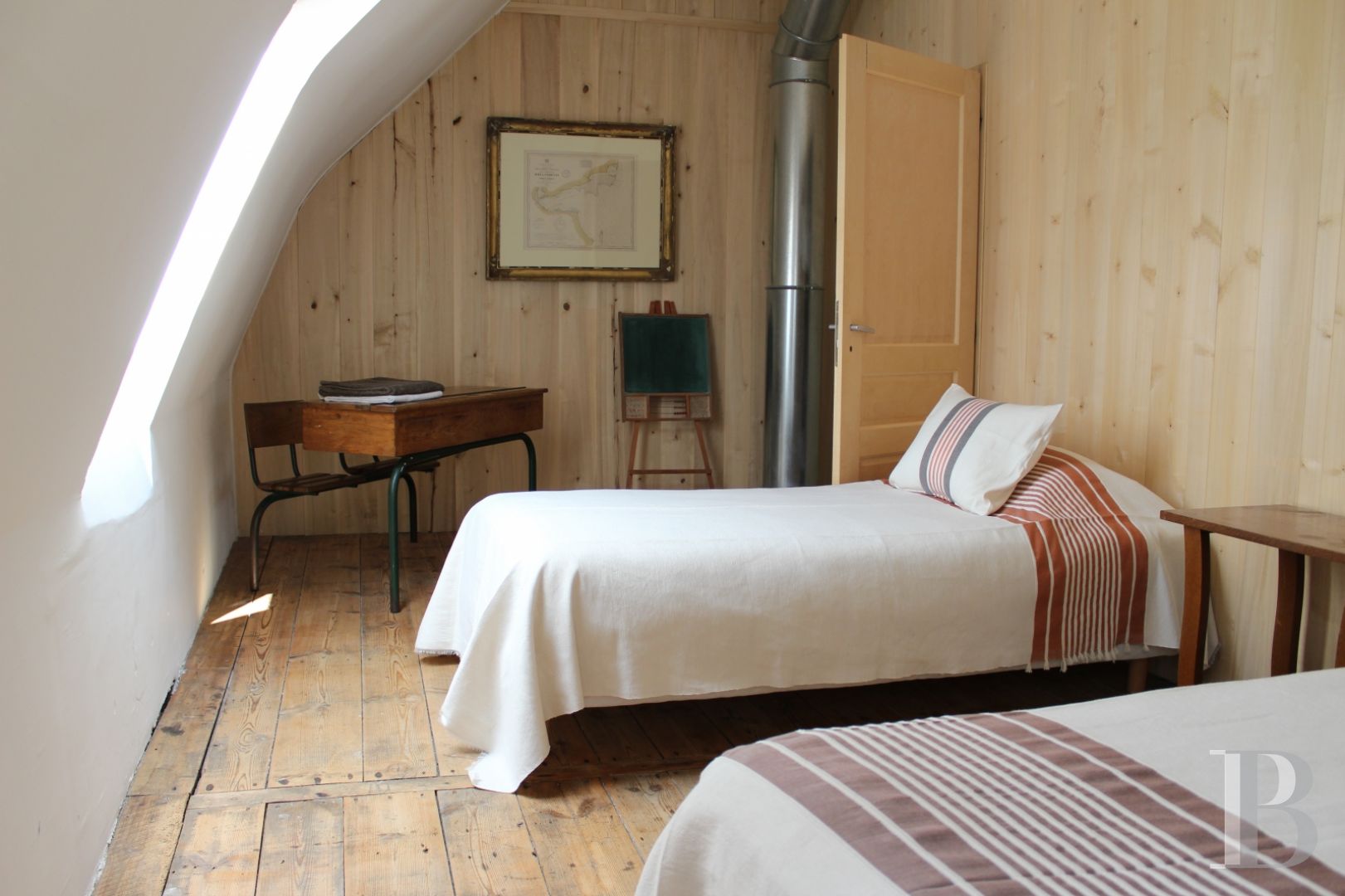 A revived hotel in the heart of Aubrac, on the way to Saint Jacques de Compostelle between Aveyron, Lozère and Cantal - photo  n°26