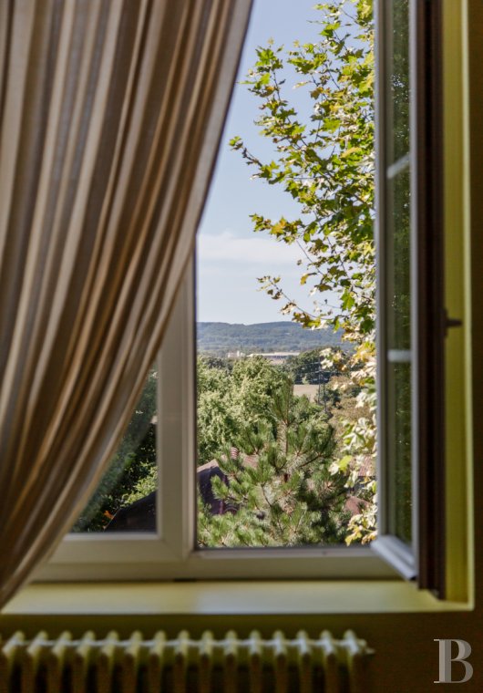 Dans l'Ain, entre Lyon et Genève, une ancienne école transformée en maison d’hôtes - photo  n°11
