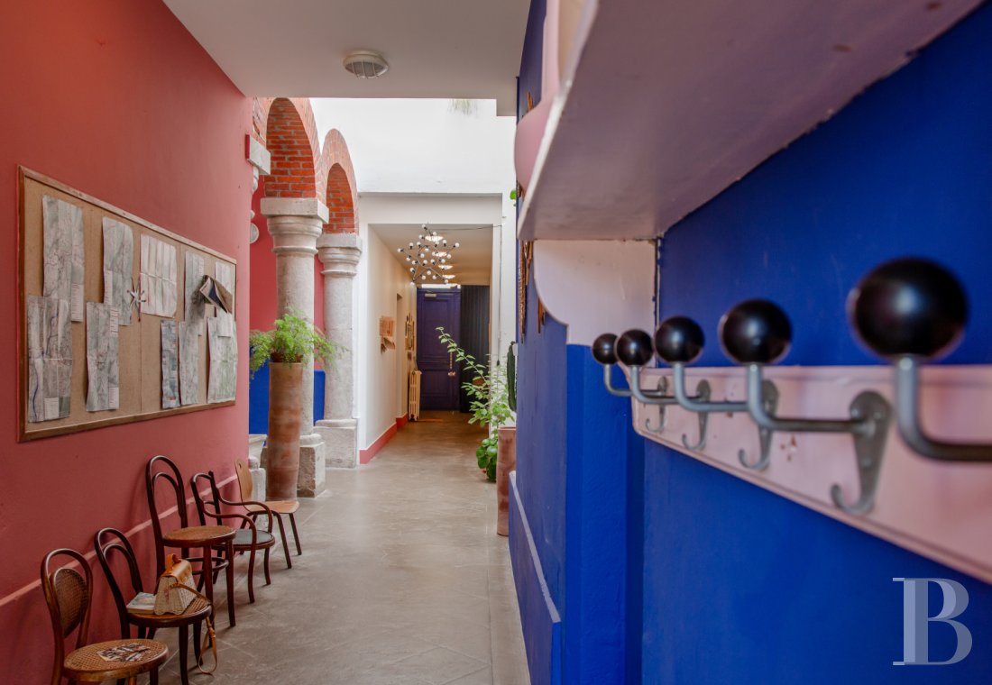 Dans l'Ain, entre Lyon et Genève, une ancienne école transformée en maison d’hôtes - photo  n°6