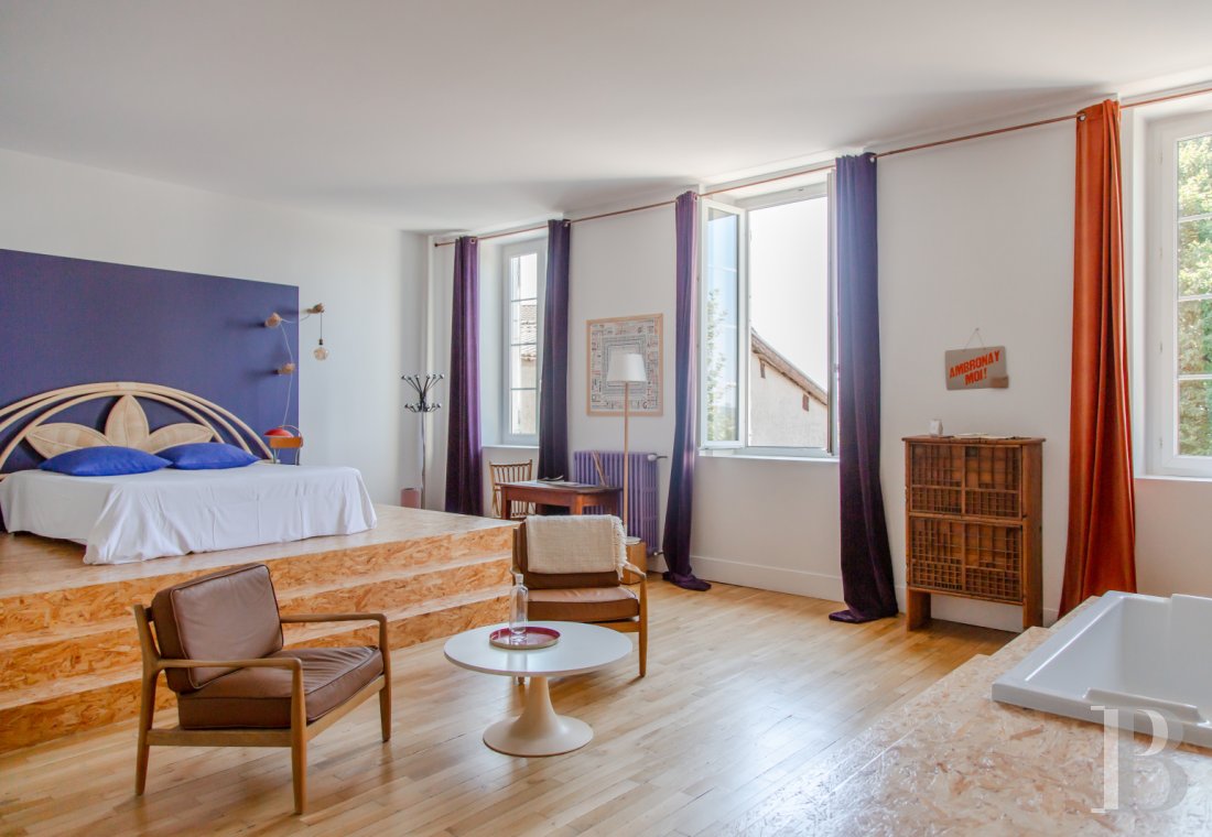 Dans l'Ain, entre Lyon et Genève, une ancienne école transformée en maison d’hôtes - photo  n°18