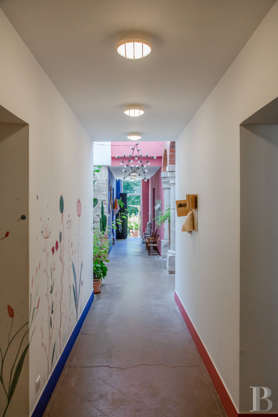 Dans l'Ain, entre Lyon et Genève, une ancienne école transformée en maison d’hôtes - photo  n°25