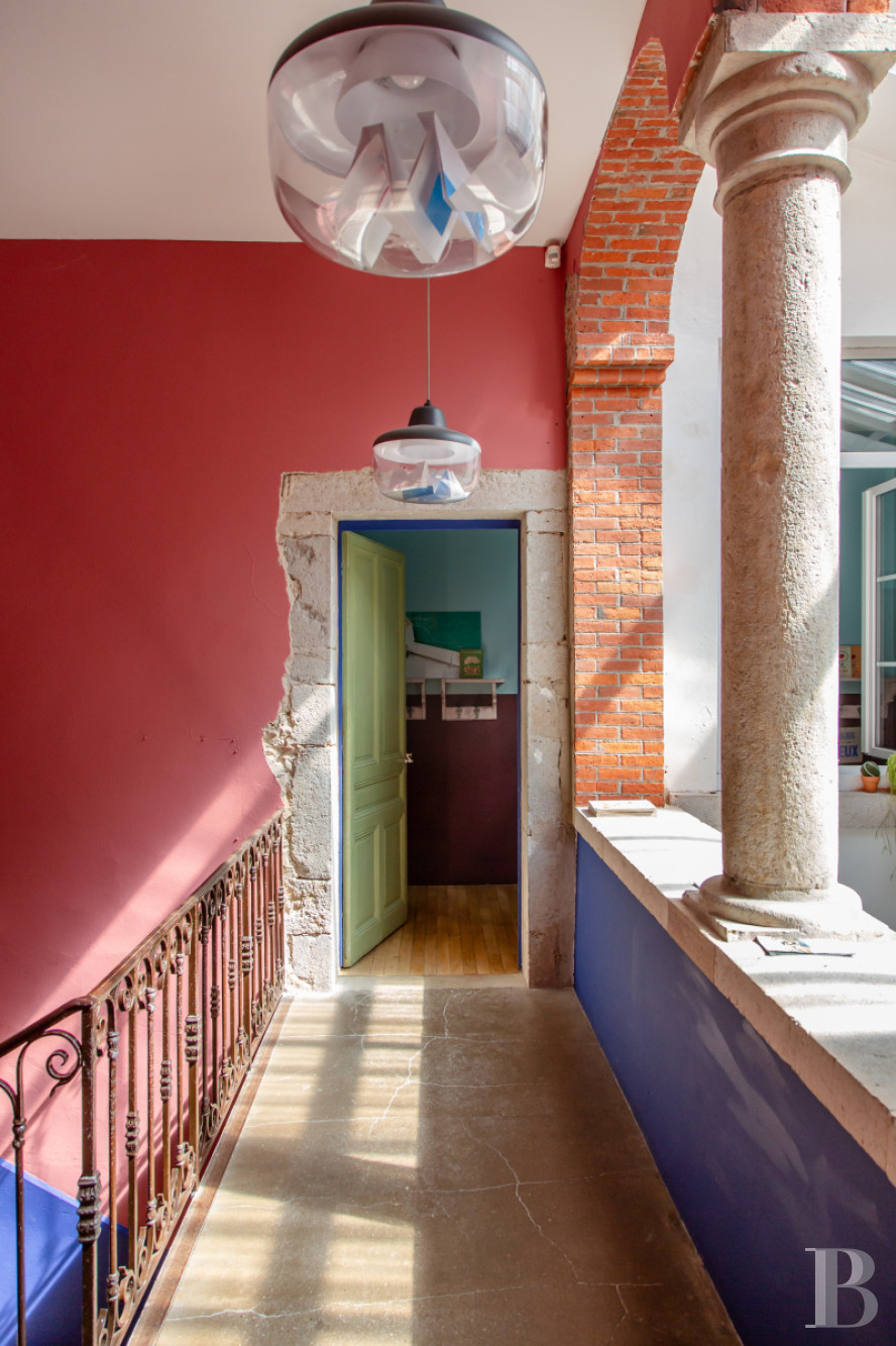 Dans l'Ain, entre Lyon et Genève, une ancienne école transformée en maison d’hôtes - photo  n°8