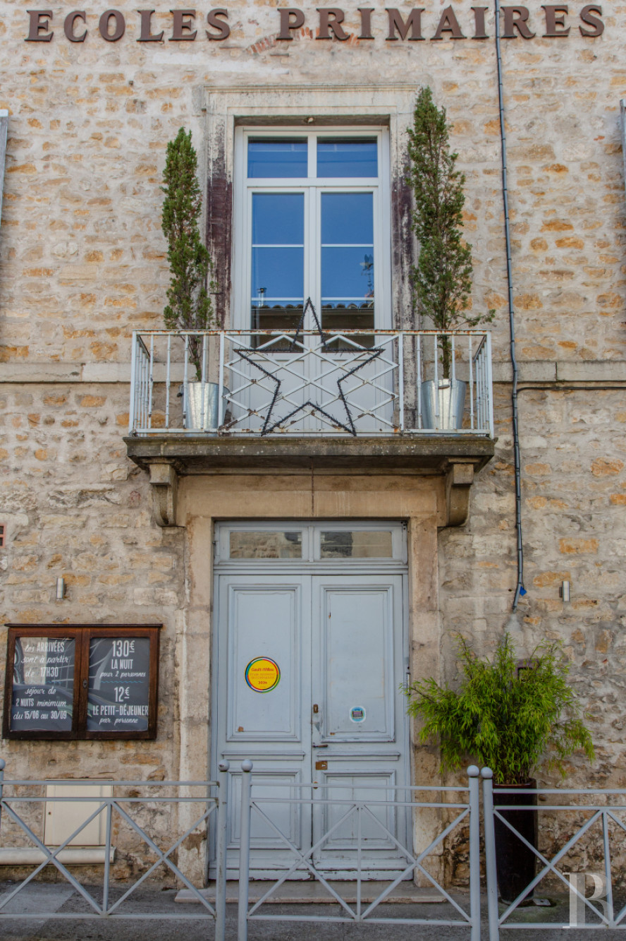 Dans l'Ain, entre Lyon et Genève, une ancienne école transformée en maison d’hôtes - photo  n°4